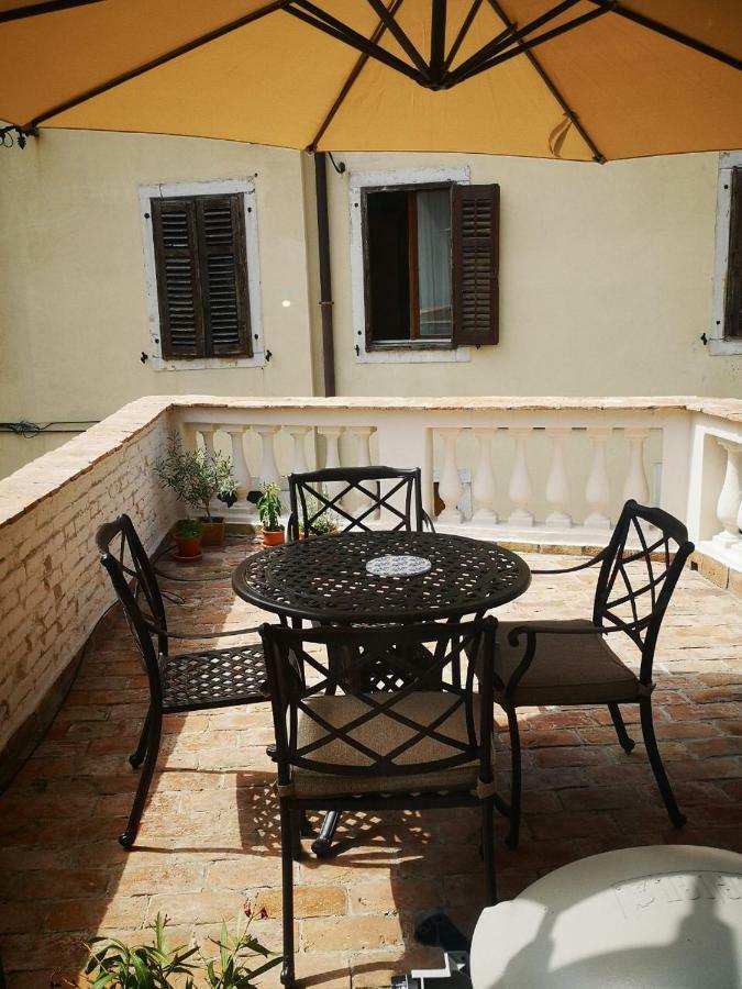 Apartma Na Terasi Ізола Екстер'єр фото