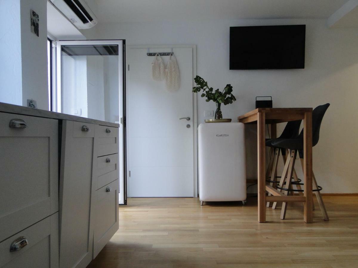 Apartma Na Terasi Ізола Екстер'єр фото