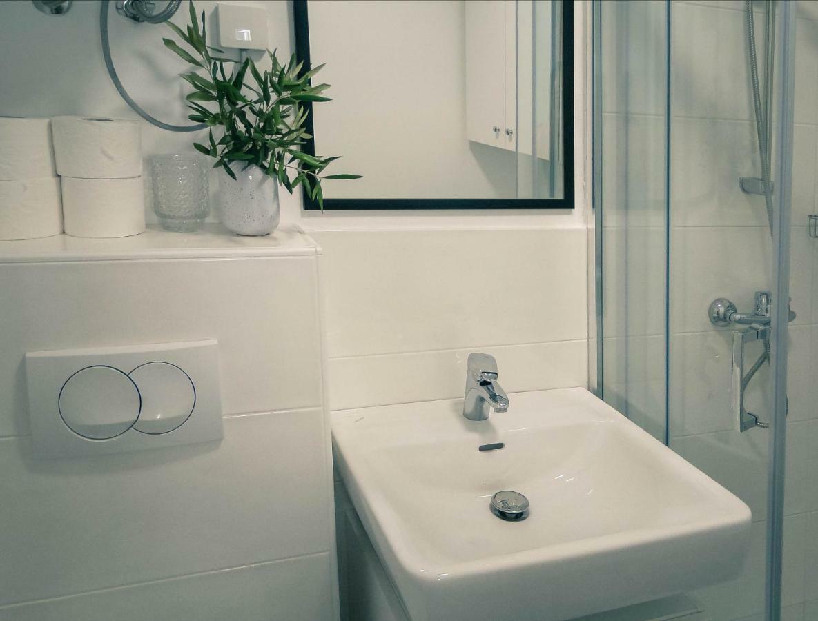 Apartma Na Terasi Ізола Екстер'єр фото